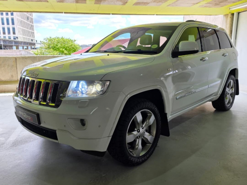 Jeep Grand Cherokee 3.0 V6 Crd Overland in Namibia