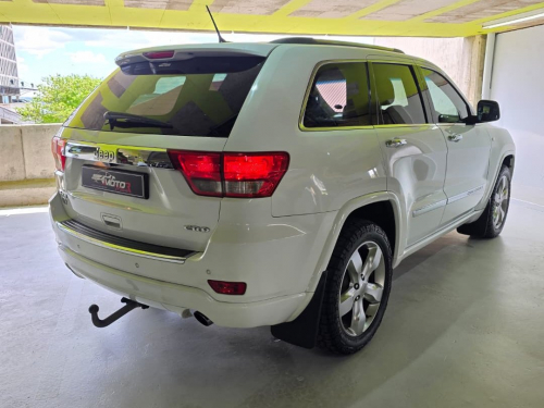 Jeep Grand Cherokee 3.0 V6 Crd Overland in Namibia