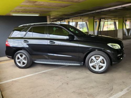 Mercedes-Benz ML 400 3.0V6 4Matic Be in Namibia