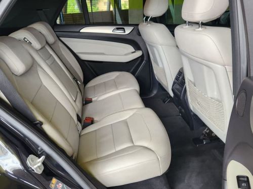 Mercedes-Benz ML 400 3.0V6 4Matic Be in Namibia