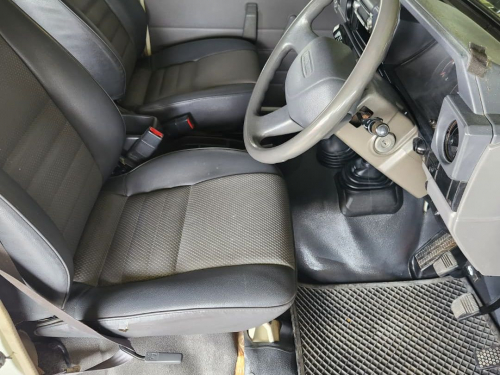 Toyota Landcruiser 4.5 Petrol 4x4 S/C in Namibia