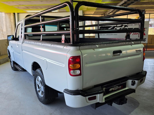 Mahindra Pik Up 2.2CRDE Mhawk 4x4 S6 S/C in Namibia