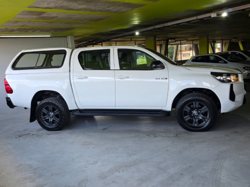 Toyota Hilux 2.4 GD-6 Raider 4x4 D/C A/T in Namibia