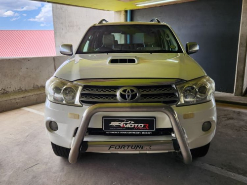Toyota Fortuner 3.0d-4d 4x4 R/B in Namibia