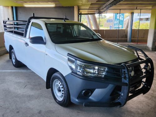 Pre-owned Toyota Hilux 2.4 Gd A/c P/u S/c for sale in 