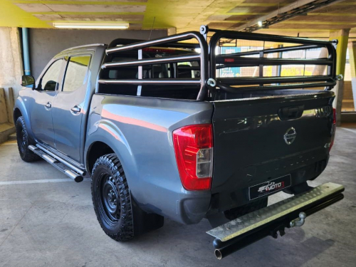 Nissan Navara 2.5 TDI XE 4x4 D/C P/U in Namibia