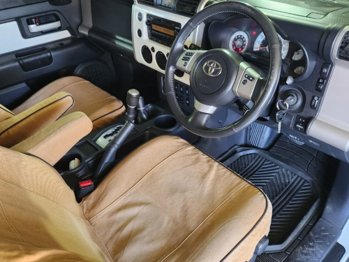 Toyota FJ Cruiser 4.0 V6 4x4 A/T in Namibia