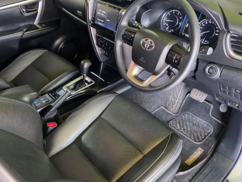 Toyota Fortuner 2.4gd-6 4x4 A/T in Namibia