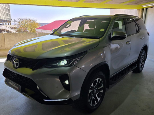 Toyota Fortuner 2.4gd-6 4x4 A/T in Namibia
