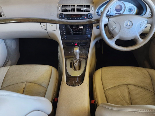 Mercedes-Benz E200 Kompressor AT in Namibia