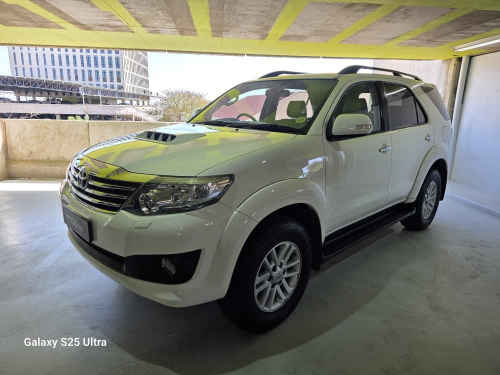 Toyota Fortuner 3.0d-4d 4x4 A/T in Namibia