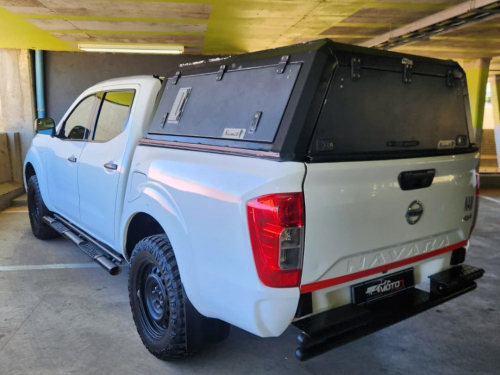 Nissan Navara 2.5TDI SE 4x4 D/c P/u in Namibia