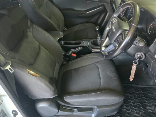 Isuzu D-Max 1.9 Ddi HR LS D/C in Namibia