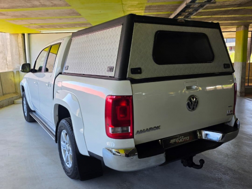 Volkswagen Amarok 2.0 Bitdi Highline 132kw 4mot A/T D/C in Namibia