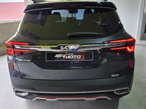 Kia Seltos 1.4T DCT Gt-Line in Namibia