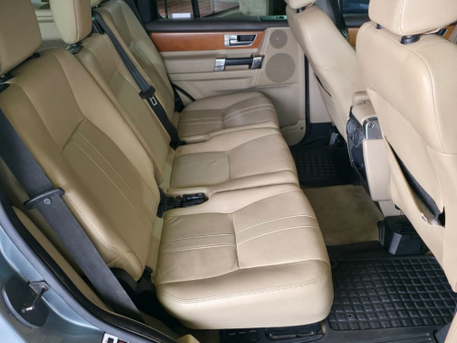 Land Rover Discovery 4 3.0 Tdi V6 Se A/T in Namibia