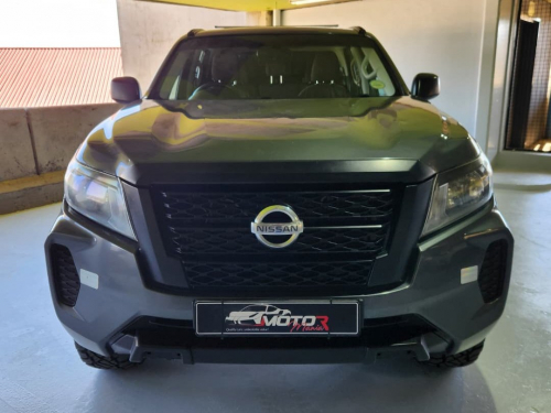 Nissan Navara 2.5 TDI XE 4x4 D/C P/U in Namibia