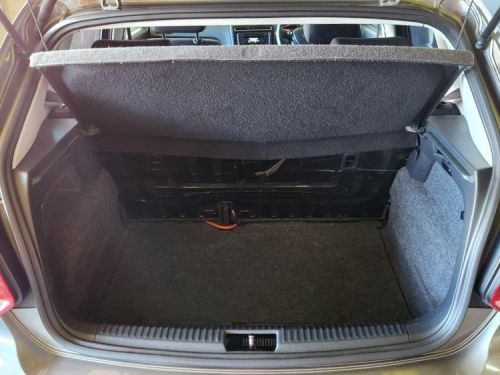 Volkswagen Polo Vivo 1.4 Comfortline (5dr) in Namibia