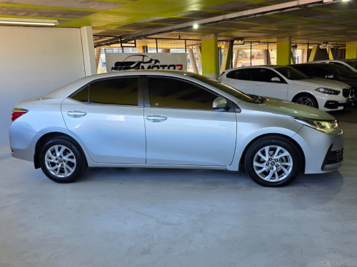 Toyota Corolla 1.8 Exclusive M/T in Namibia