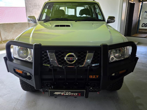 Nissan Patrol 3.0DI GL 4x4 M/T in Namibia