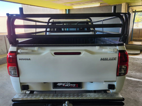 Toyota Hilux 2.4 Gd A/c P/u S/c in Namibia