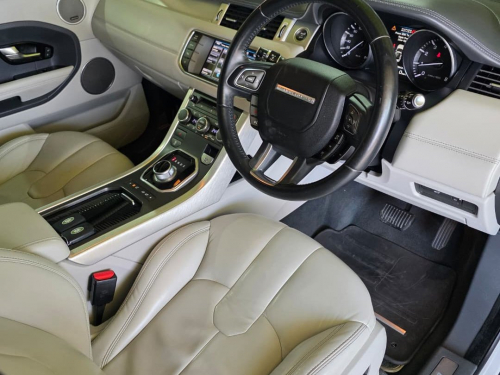 Land Rover Range Rover Evoque 2.0 Si4 Prestige AWD in Namibia