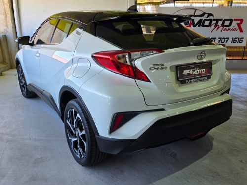 Toyota C-hr 1.2t Luxury Cvt in Namibia