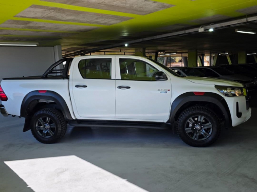 Toyota Hilux 2.4 Gd-6 Raider X 4x4 A/T D/C P/U in Namibia