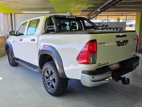 Toyota Hilux 2.4 Gd-6 Raider X 4x4 A/T D/C P/U in Namibia