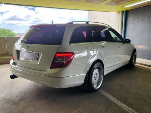 Mercedes-Benz C180 Be Estate Classic A/t in Namibia