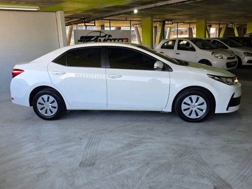 Toyota Corolla Quest Plus 1.8 M/T in Namibia