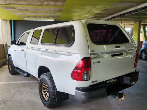 Toyota Hilux 2.4 Gd-6 RB SRX P/U S/C in Namibia