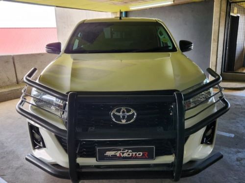 Toyota Hilux 2.4 Gd-6 RB SRX P/U S/C in Namibia