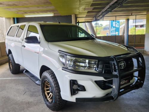 Pre-owned Toyota Hilux 2.4 Gd-6 RB SRX P/U S/C for sale in 