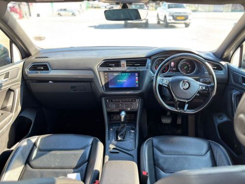 Volkswagen Tiguan Allspace 1.4 TSI C/Line DSG in Namibia