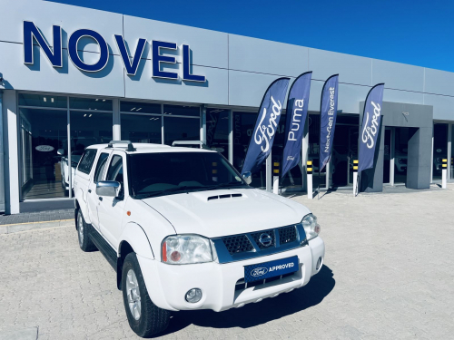 Nissan NP300 2.5 TDCi Hardbody 4x4 5MT D/CAB in Namibia