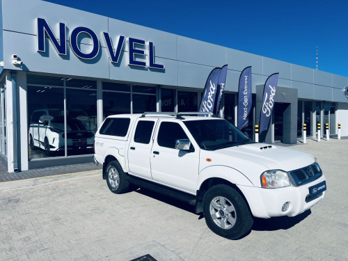 Nissan NP300 2.5 TDCi Hardbody 4x4 5MT D/CAB in Namibia