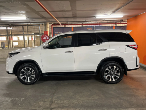 Toyota Fortuner 2.4gd-6 4x4 Auto in Namibia