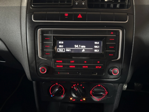 Volkswagen Polo Vivo 1.4 Trendline (5dr) in Namibia