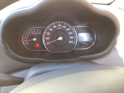 Hyundai i10 1.25 Gls/fluid in Namibia