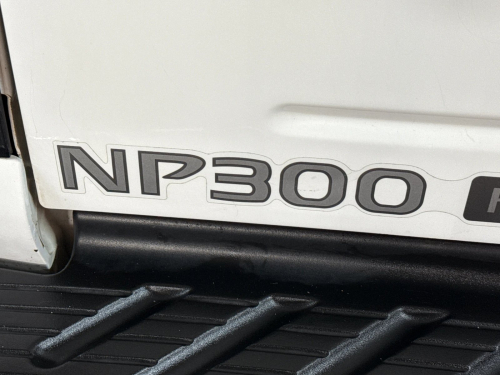 Nissan Hardbody Np300 2.5 TDI 4x4 Hi-Rider Pick Up Double Cab in Namibia