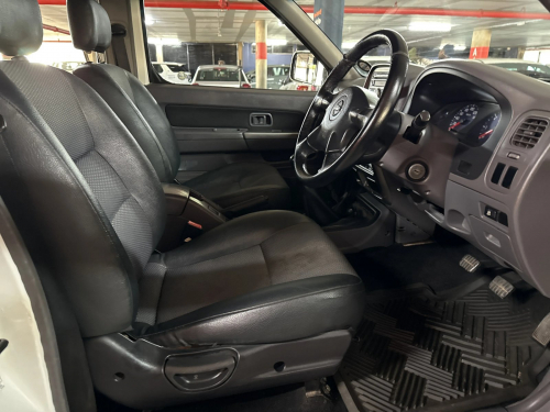 Nissan Hardbody Np300 2.5 TDI 4x4 Hi-Rider Pick Up Double Cab in Namibia