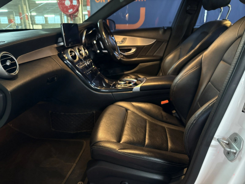Mercedes-Benz C Class C200 Avantgarde Auto in Namibia