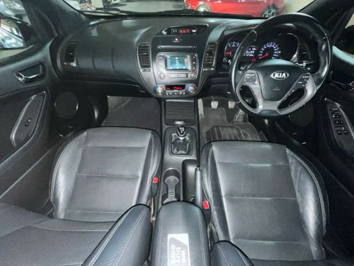 Kia Cerato Koup 1.6T GDI in Namibia