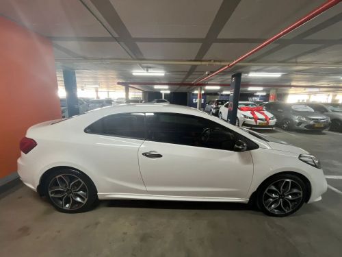 Kia Cerato Koup 1.6T GDI in Namibia