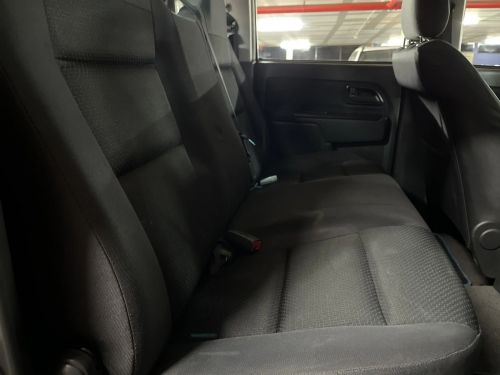 Isuzu KB 250 D-Teq LE Pick Up Double Cab in Namibia