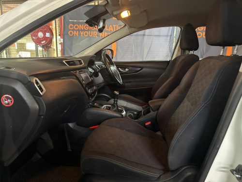Nissan Qashqai 1.2T Acenta Tech Design in Namibia