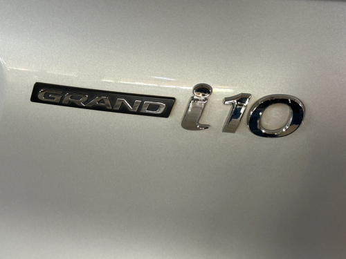 Hyundai Hyundai i10 Grand I10 1.25 Fluid Auto in Namibia