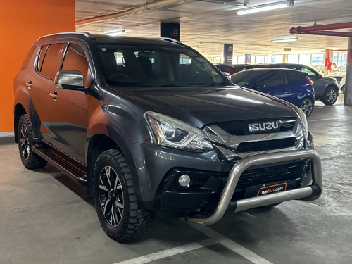 Isuzu MU-X 3.0d LS 4x4 Auto in Namibia