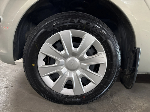 Ford Figo 1.4 Ambiente in Namibia